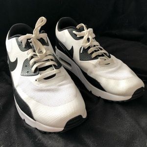 Nike AirMax 90 size:10.5 US